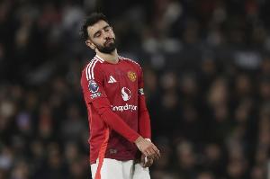 阿莫林谈B费：不认为他会或者想要离队，尽管没人能确定