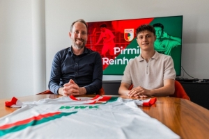 官方：奥格斯堡续约18岁青年队中场赖因海默