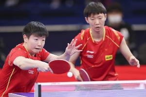 轻松！孙颖莎/王曼昱3-0金娜英/柳韩娜，晋级瑞典大满贯女双决赛