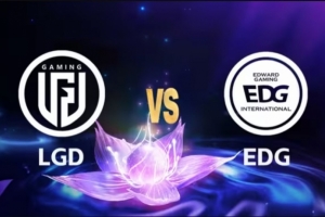 xqw绝活塞拉斯偷大七进七出 EDG双C团战连续被秒 LGD赢首局