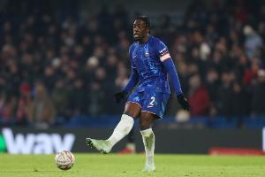 记者：桑德兰准备正式报价迪萨西，伯恩茅斯希望先租后买