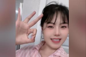 早日康复小宝！养伤中的李月汝社媒：我对你下达了心动通缉令