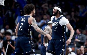 认真的？库班：球队新赛季的成败取决于莱夫利和戴维斯的三分表现