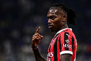 隆戈：莱奥将因伤缺席对阵莱切比赛，阿莱格里只有三名前锋可用