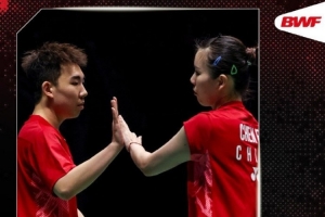 羽毛球世锦赛：郭新娃/陈芳卉2-0陈政宽/许尹鏸，晋级混双16强