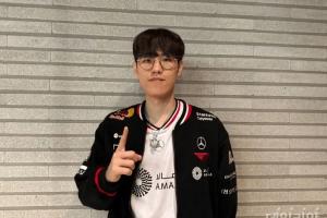 被充电宝炸伤的影响！T1需NS赢下HLE 或自己击败Gen.G才能保第二