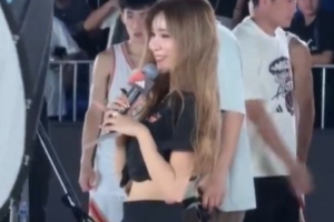 周玲安：华子最喜欢的中国食物是蛋炒饭 他很开心看到了大熊猫