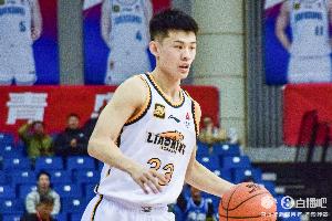 媒体人：北控正求购王岚嵚 已先后接触辽宁与同曦