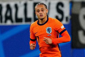 图片报：切尔西与西蒙斯之间话题冷却，热刺成球员潜在热门去处