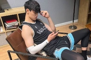 曾凡博工作室：小曾已完成近3周的训练以及治疗 后天将与篮网会合