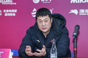 赵勇：中国女排队员的发挥一场比一场好 要立足于自身的发挥