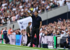 坐20分钟飞机！邮报：伯恩茅斯距离热刺主场仅113英里 仍坐飞机去