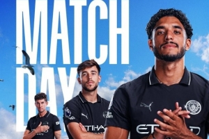 曼城晒海报预热客战布莱顿：南海岸的周日