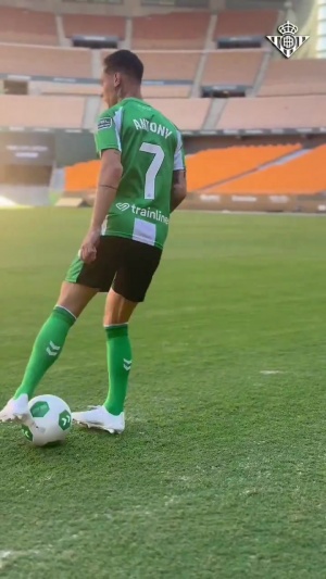 知道你们想看什么贝蒂斯发布安东尼转圈圈纯享版视频