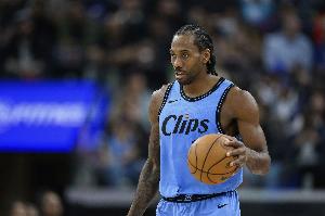 帕金斯谈小卡：合同都是经纪人谈 球员只管签字 我从没看过我合同