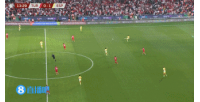 边路一条龙！亚马尔从中场奔袭连过5人，可惜最后内切打门被扑