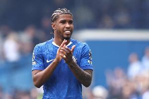 安德烈-桑托斯：确实收到沙特报价但我果断拒绝了，我想踢世界杯