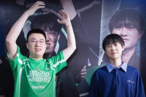 军中无戏言！Ming采访Xiaohu：今年手势舞可以有 邀请Ming一起拍