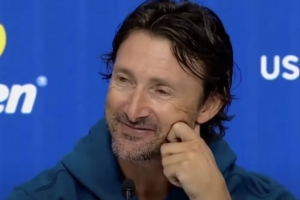 阿卡教练费雷罗：我们研究了法网和温网，为对阵辛纳备战整整15天