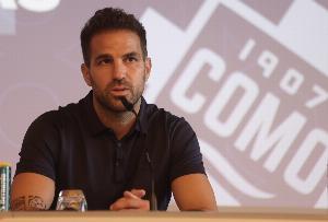 小法：前60分钟表现出色但之后有些疲劳，科莫是年轻球队还会成长