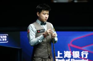 三杆破百！赵心童4-0辛格-查达，晋级斯诺克英格兰公开赛32强