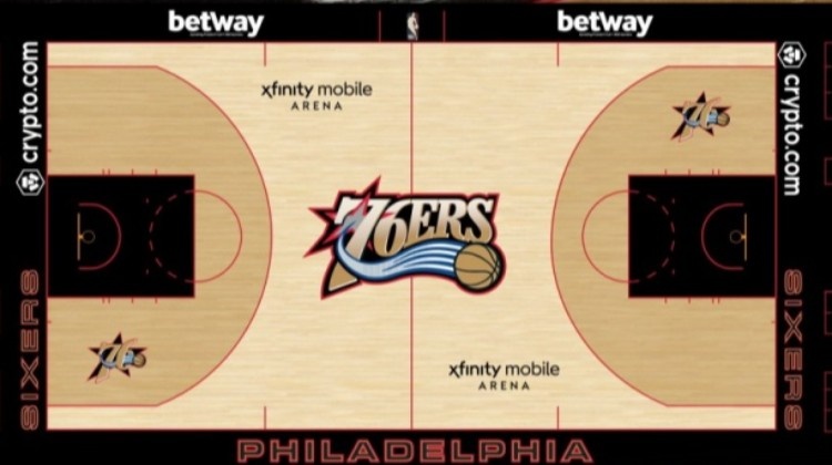 76人晒复古球场地板涂装！看到这个时期的Logo吧友们最先想到谁？