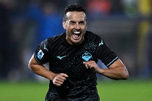 佩德罗：高龄球员要控制好休息饮食，状态出色的魔笛就是这样