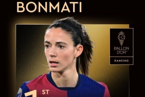 2025年女足金球奖前十：邦马蒂第一，卡尔登泰第二，鲁索第三