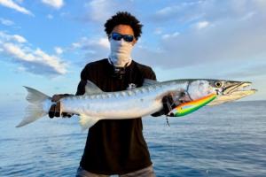 不是空军！本西晒钓鱼成果 鱼儿们又大又长又丑！