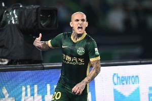 足球报：精英外援+本土新人，浙江队成为中超特立独行的那一个