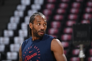 泰伦-卢：莱昂纳德身体处在绝佳状态 希望我们能保持下去