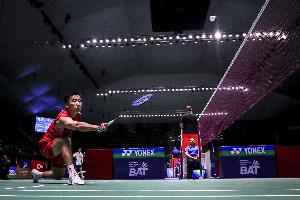 北极羽毛球公开赛男单1/4决赛：陆光祖鏖战三局不敌周天成