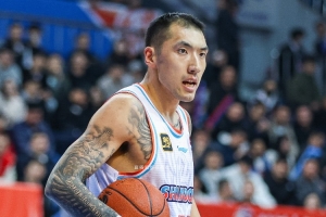 媒体人：山东全运男篮将对阵美国肯塔基传奇队 陶汉林王岚嵚参赛