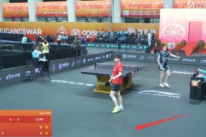 在印度比赛亚锦赛女团中国vs韩国场馆漏水，昨日场内有无人机