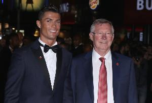 本-福斯特：C罗在曼联总是早早到基地训练 他绝对是老师的宠儿