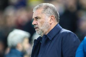 澳波不冤？2011年至今森林老板在奥林匹亚科斯解雇了24位主帅