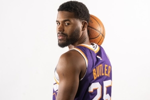 太阳主帅：裁掉巴特勒很艰难 古德温防守贡献很关键表现出色