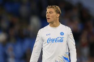 没你真不行霍伊伦伤缺2场，那不勒斯各赛事收获2连败