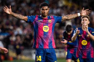 主力+NO.1巴萨租来的拉师傅12场全勤造11球，3000万可选买断