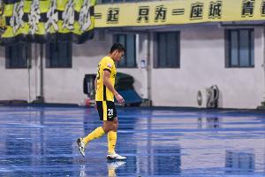 北青：张呈栋本赛季无缘出战，余下3场停赛将延至下个赛季