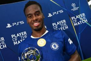 止步零零发！吉滕斯欧冠助攻获MVP，5600万加盟踢9场首次参与进球