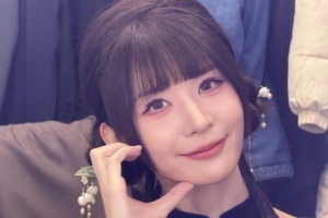 解说瞳夕赛后更博晒照：减肥成功被发现的世界很美好