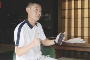 回应被拘留5天，张培萌：去抱回孩子时录像的人被关门外失去证据