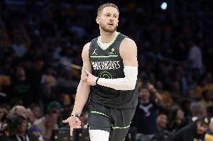 中规中矩！迪文岑佐8投4中&三分7中3得到13分4助2断