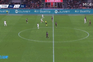 人麻了....恩昆库错失绝佳单刀，补时又干扰萨56绝杀球机会