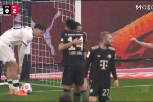 5分钟2球！格雷罗第69分钟破门，拜仁客场2-0领先门兴