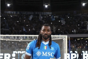 长途奔袭破门，意甲官方：安古伊萨当选那不勒斯3-1国米全场最佳