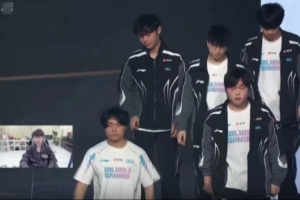 Doinb：BLG明年要做的事情求Tabe回来，怎么换打野都不是最重要的