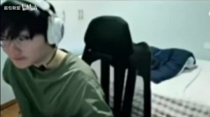 小天牙膏搞笑对话：Yaogao贴脸开大，我没输过越南