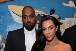 告诉过你！金·卡戴珊自曝患脑动脉瘤 或因与侃爷离婚压力引发